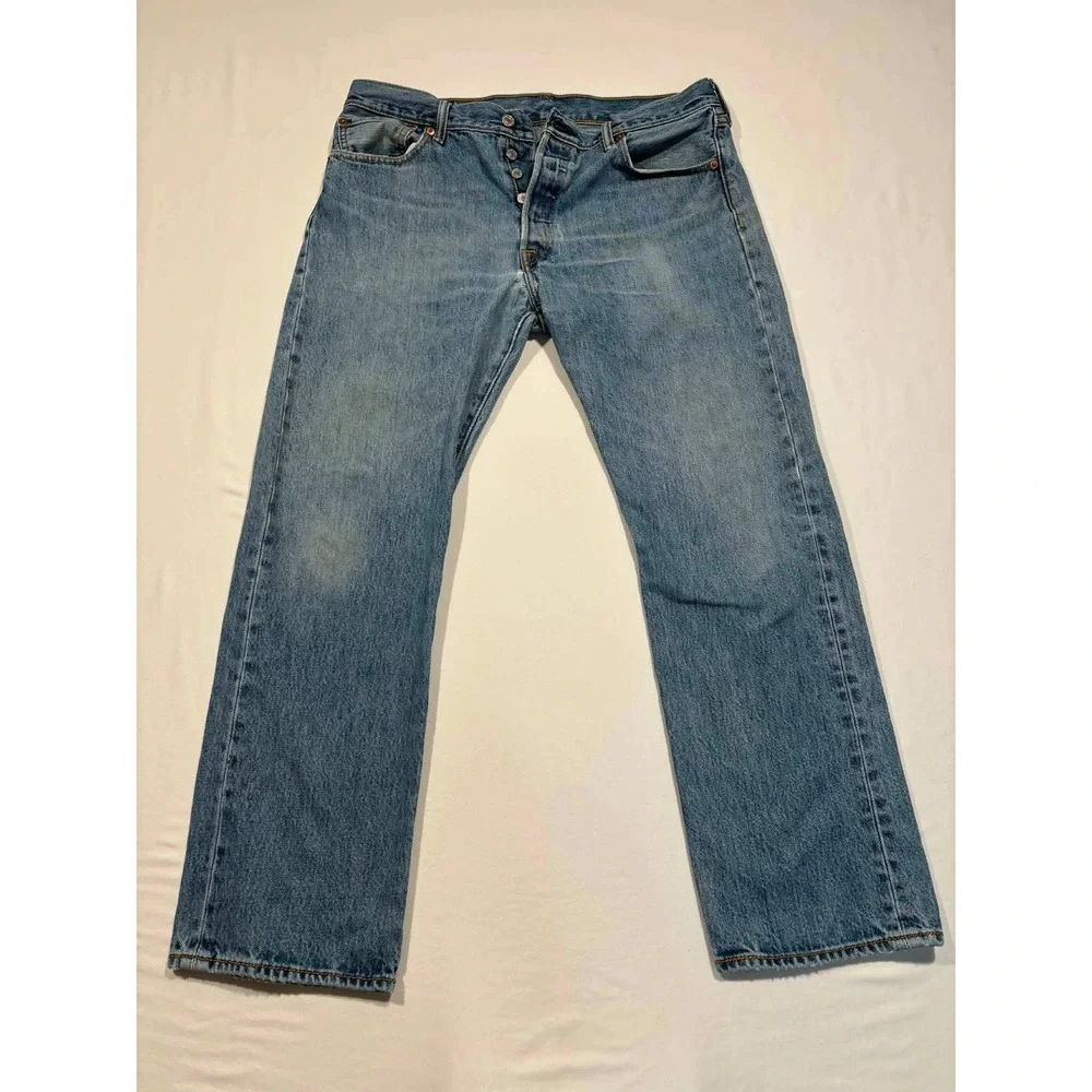 Levis 501 Original Fit Mens Straight Leg Button Fly Blue Denim Jeans 34x29